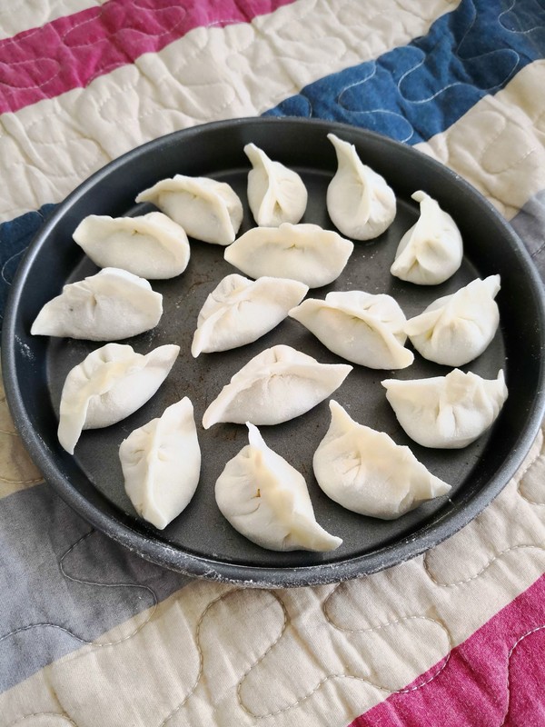 Quick-frozen Winter Melon and Shrimp Skin Dumplings recipe