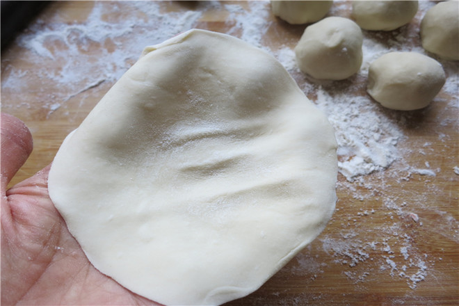 Steamed Noodles with Carotene Buns recipe