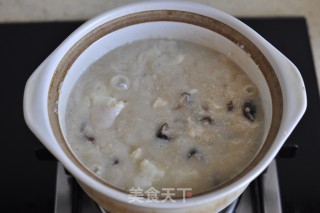 Oatmeal and Mushroom Chicken and Egg Congee recipe