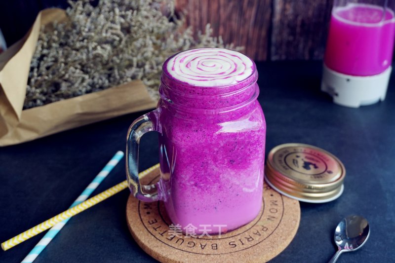Banana Dragon Fruit Milkshake recipe