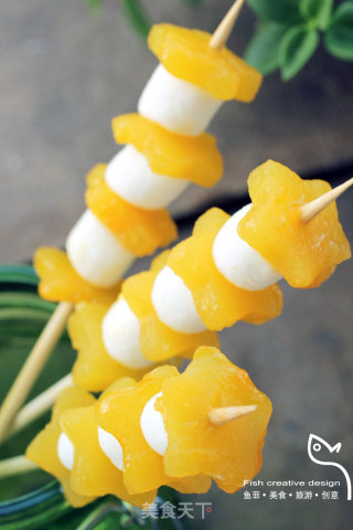 Pumpkin Marshmallow Skewers recipe