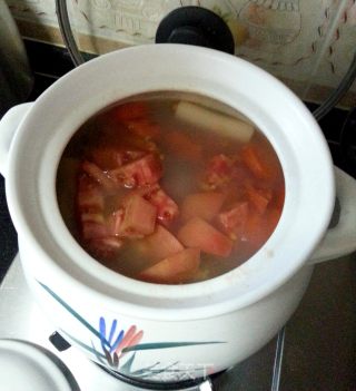 Tomato Pork Ribs Soup recipe
