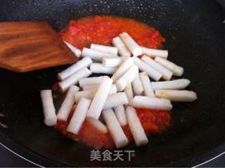 Stir-fried Rice Cake with Tomato recipe