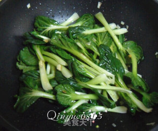 Garlic Oyster Sauce Chrysanthemum Vegetable recipe