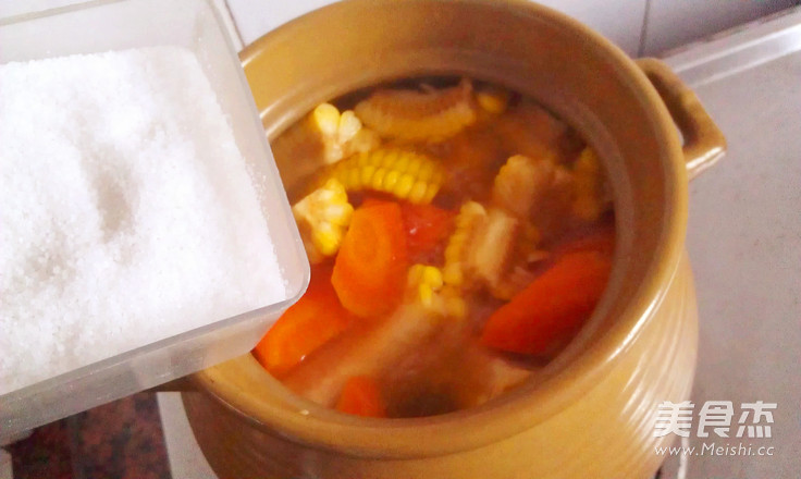 Chicken Bone and Grass Pot Fan Bone Soup recipe