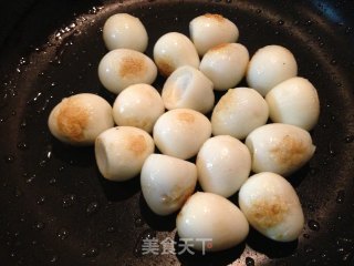Braised Pork with Tiger Skin and Quail Egg recipe