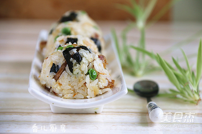 Braised Rice with Seaweed and Salted Fish recipe