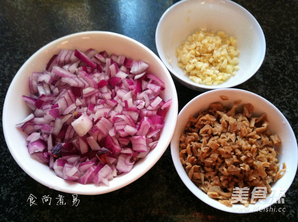 Homemade Garlic Bolognese recipe