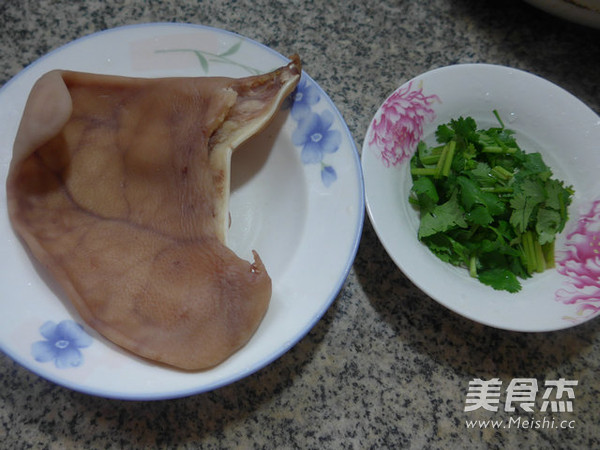 Mixed Pig Ears recipe