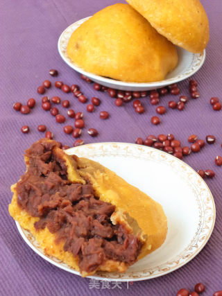 Cornmeal Bean Paste Buns recipe