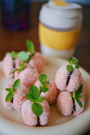 Small Fresh and Super Cute Peach 🍑 Almond Sandwich Biscuits recipe