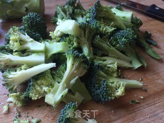 Broccoli Stuffed Shiitake Mushrooms recipe