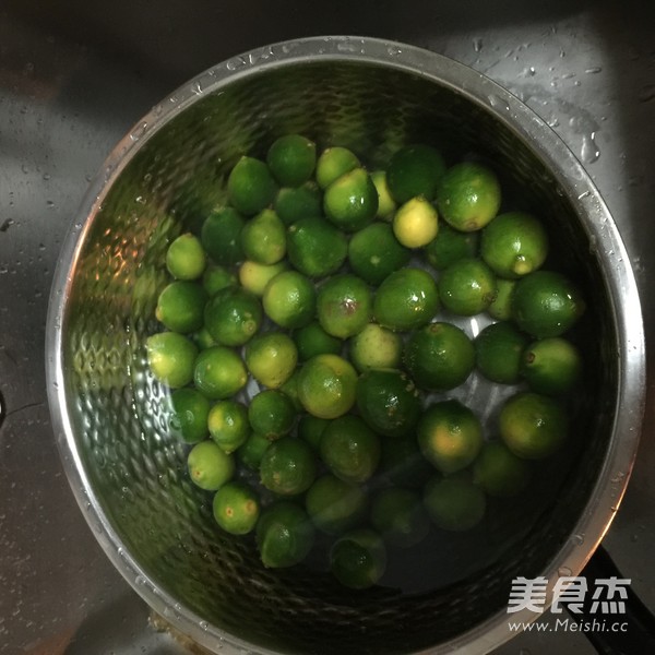 Green Kumquat Fruit Tea recipe