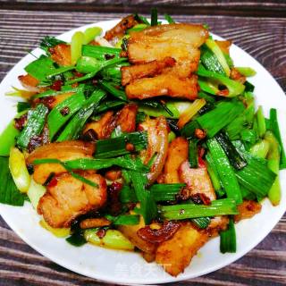 Twice Cooked Pork with Garlic Sprouts recipe