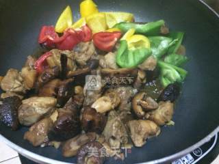 Three Pepper Chicken Mushrooms (alias: Fried Chicken is Delicious) recipe