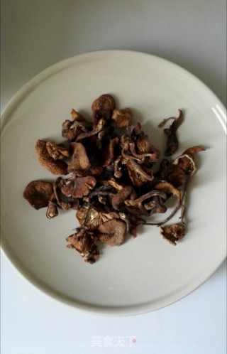 #trust之美#small Chicken Roasted Meat Mushrooms recipe