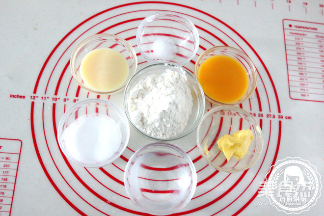 Mini Coconut Rolls recipe