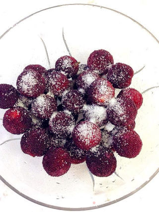 Iced Osmanthus Bayberry Juice recipe