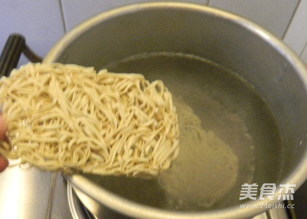 Seasonal Vegetable Noodles recipe