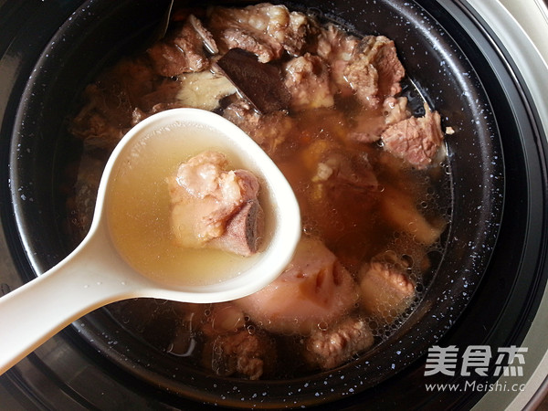 Lotus Root Pork Ribs Soup recipe