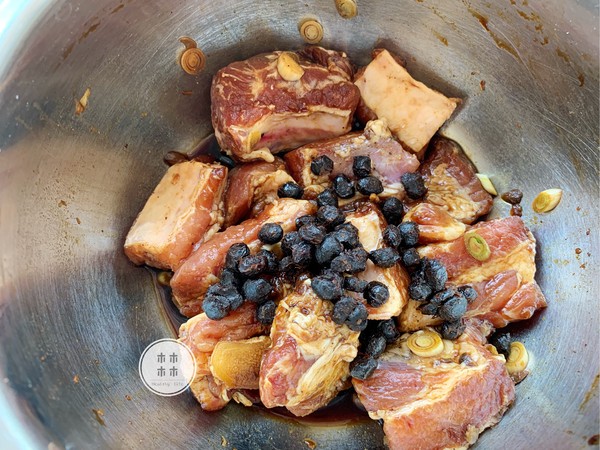 Soy Sauce Steamed Pork Ribs recipe