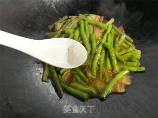 Stir-fried String Beans with Bacon recipe