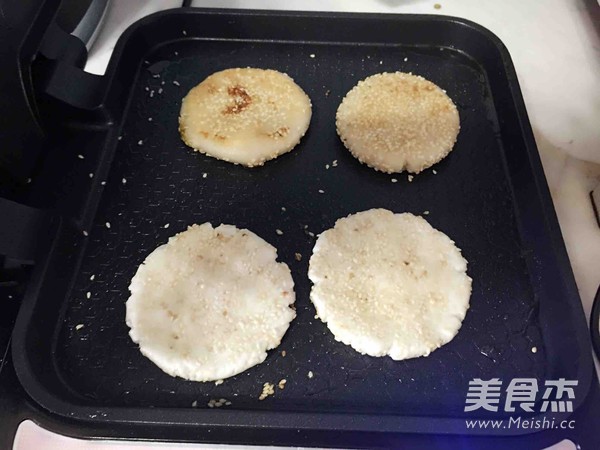 Sesame Corn Glutinous Rice Cake recipe