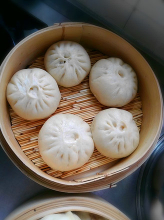 Kidney Bean Pork Buns recipe