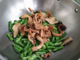 Roasted Beans with White Mushroom recipe