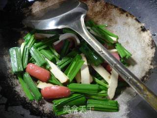 Grilled Sausage and Leek Stir Fried recipe