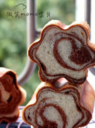 Two-tone Marbled Toast recipe