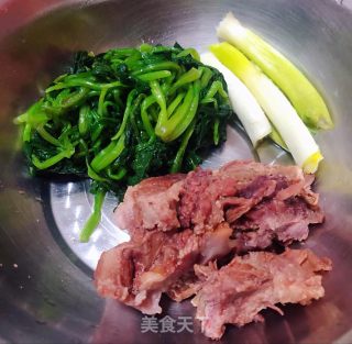 Pork Head Meat and Spinach Porridge recipe