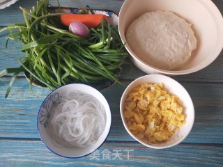 Leek Egg Vermicelli Pie recipe