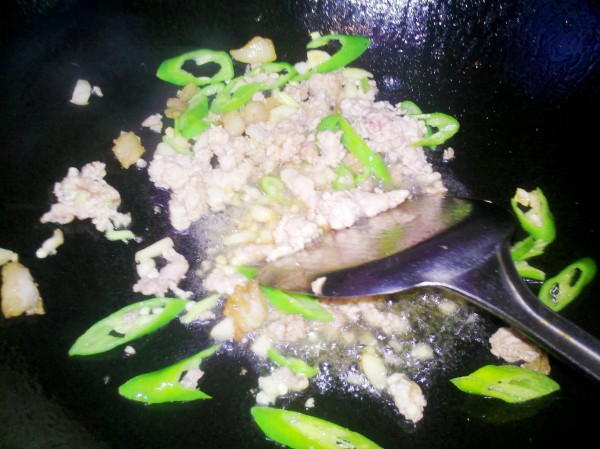 Eggplant with Minced Meat recipe