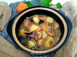 Braised Chicken Thigh with Potatoes and Mushrooms recipe