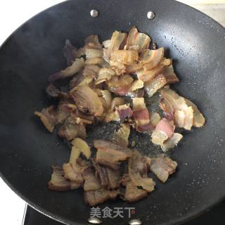 Stir-fried Bacon with Garlic recipe