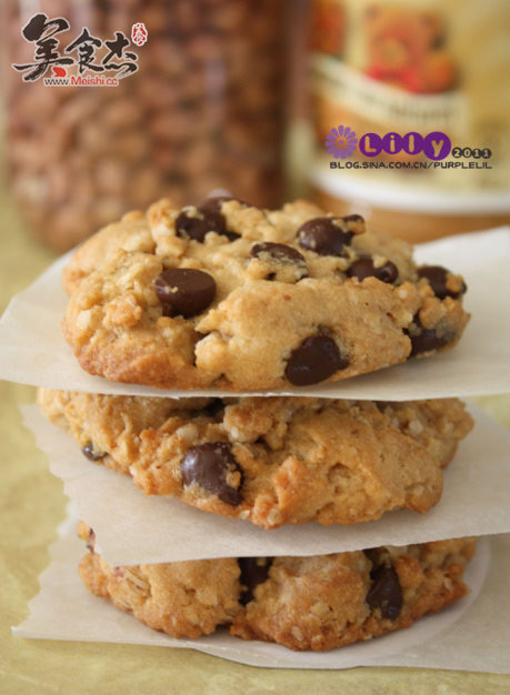 Peanut Chocolate Chip Cookies recipe