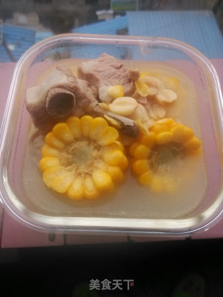 Lotus Seed Corn Pork Ribs Soup recipe