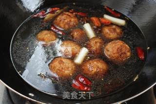 Meat Ball with Soy Sauce recipe