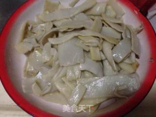 【mushrooms, Chicken and Bamboo Shoots in A Pot】---fragrant and Fragrant Dishes recipe