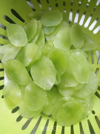 Cured Lettuce Slices recipe