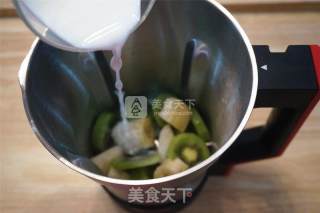 Kiwi, Sydney, Banana Juice recipe