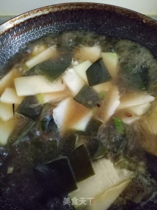 Stewed Tofu with Winter Melon and Kelp recipe