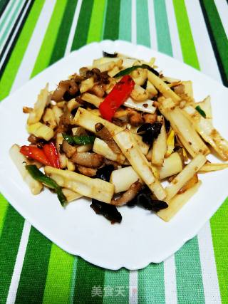 Stir-fried Leishan with Pork Belly recipe