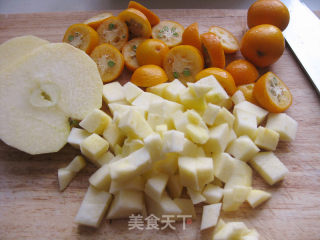 Warm and Delicious Kumquat Apple Tea recipe