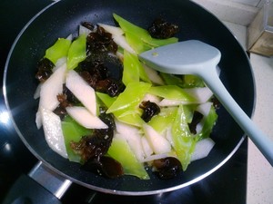 Healthy Quick Hand Vegetables·fried Chinese Yam with Fungus recipe