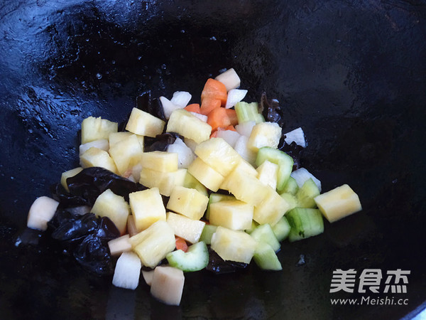 Pineapple Seasonal Vegetables recipe