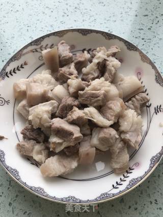 Braised Pork Stew with Dried Potato Chips recipe