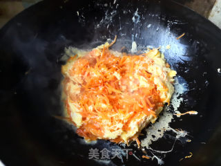 Scrambled Eggs with Salted Carrots recipe