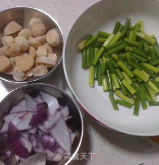 Stir-fried Chicken Balls with Curry Garlic Moss recipe